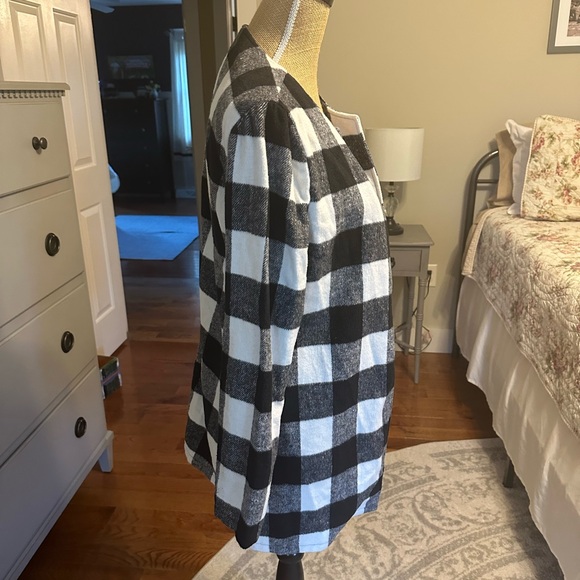 Cardigan/Jacket - Picture 7 of 9